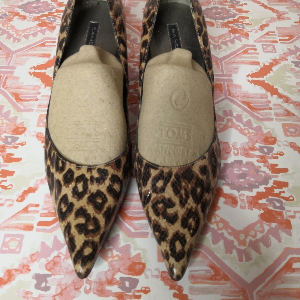 Bandolino Leopard Kitten Heel 8.5 Pointed Toe - Picture 7 of 7